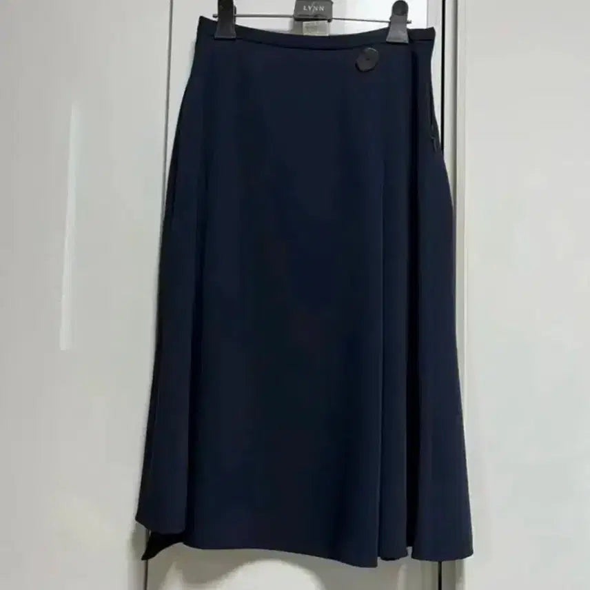 [BUNJANG] KL Midi Skirt Navy 55 / 케이엘 KL 미디스커트 네이비 55