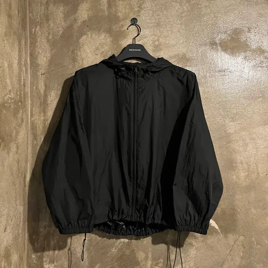 [BUNJANG] Uniqlo Theory Windbreaker Jacket / 유니클로 띠어리 바람막이 자켓