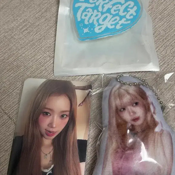 [BUNJANG] IOI Choi Yoojung Official Photocard Fanmeeting Ktown4u Lucky Draw / 아이오아이 최유정 공방 포카 사녹 사전녹화 포토카드 역조공 키링 양도