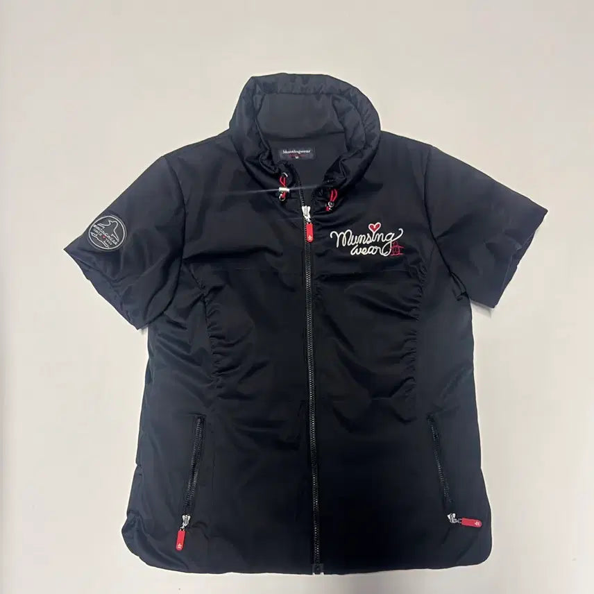 [BUNJANG] Munsingwear Women's Golf Windbreaker Jacket Black M / 정품 여성 먼싱웨어 골프 바람막이 보온제 집업 반팔 자켓 블랙 M
