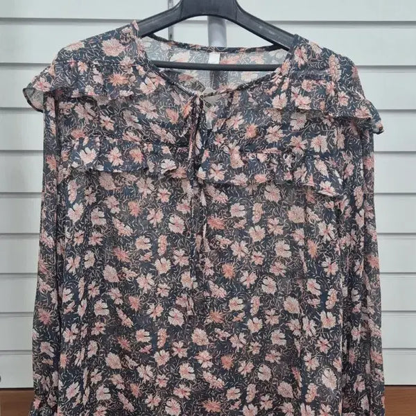 [BUNJANG] Floral Chiffon Blouse / 꽃무늬 쉬폰 블라우스
