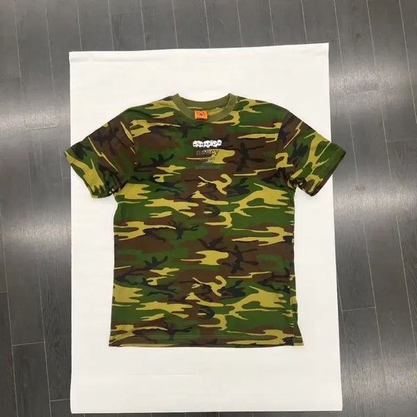 [BUNJANG] Nancy Camouflage Short Sleeve T-Shirt XL / 낸시 카모플라주 반팔티셔츠 xl