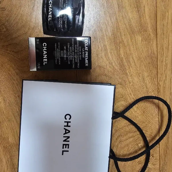 [BUNJANG] Chanel Éclat Première La Base Makeup Base SPF50+ PA++++ / 샤넬 에끌라 프리미에 라 바즈 메이크업 베이스