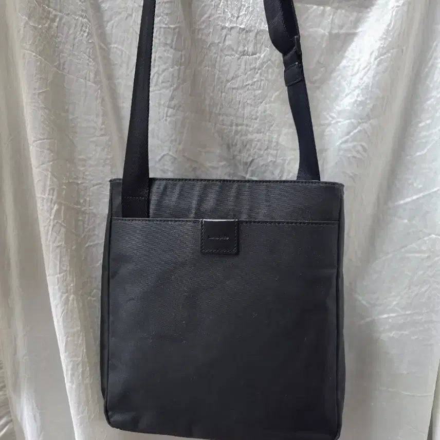 [BUNJANG] Samsonite Crossbody Bag Black / 샘소나이트 크로스백 검정색