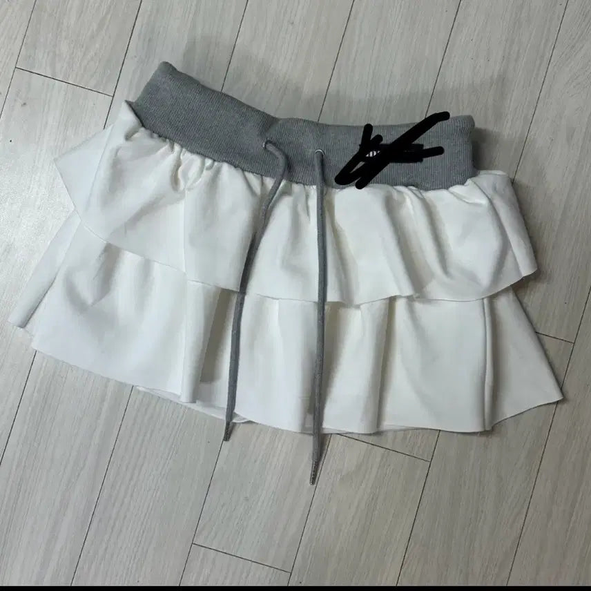 [BUNJANG] Ruffle Mini Skirt / 캉캉 미니스커트 새상품