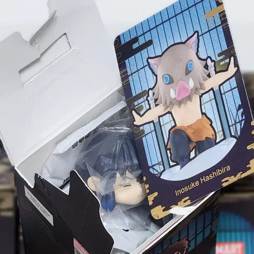 [BUNJANG] Pop Mart Demon Slayer Hashibira Inosuke Figure / 귀멸의 칼날 팝마트 배틀 시리즈 하시비라 이노스케 피규어