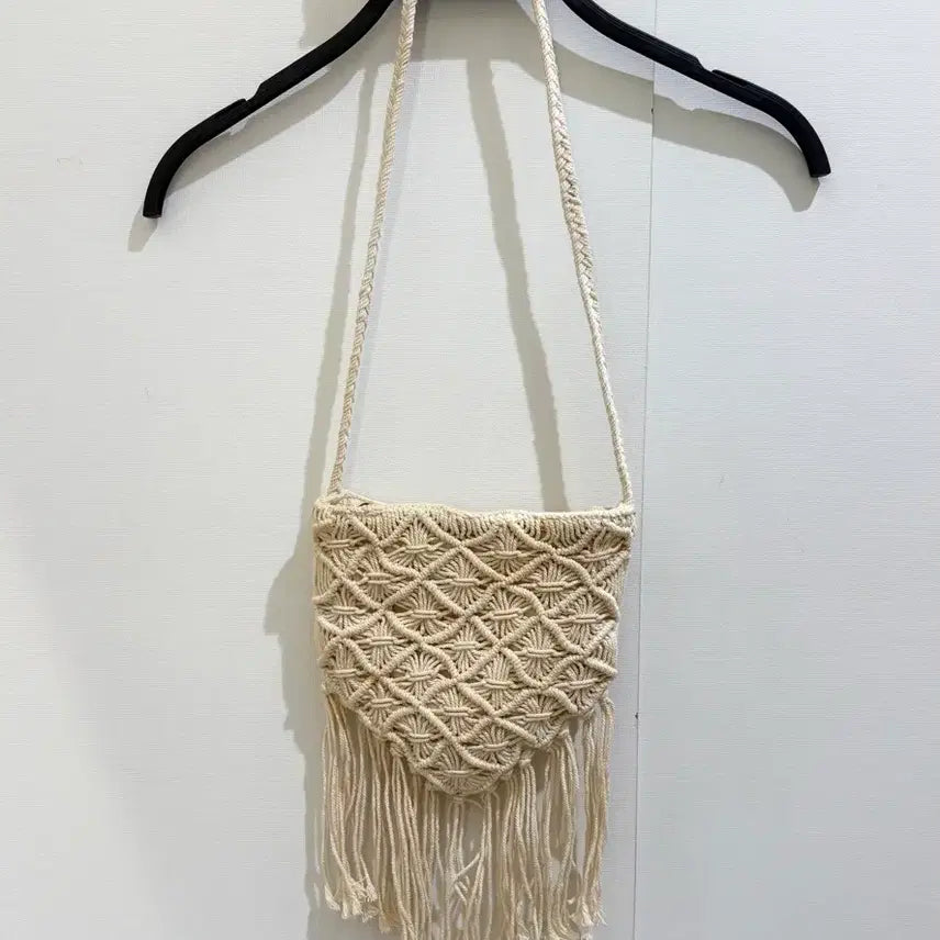 [BUNJANG] Hollister Macrame Fringe Shoulder Bag / 홀리스터 마크라메 프린지 숄더백 새상품 품절 희귀 보헤미안 휴양지백
