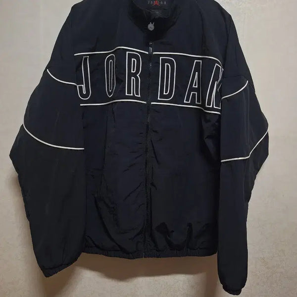 [BUNJANG] Nike Jordan Track Windrunner Jacket / 나이키 조던 트랙 윈드러너 자켓