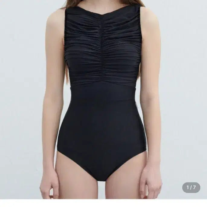 [BUNJANG] Kuavino Black One-Piece Swimsuit / 블랙 원피스 수영복