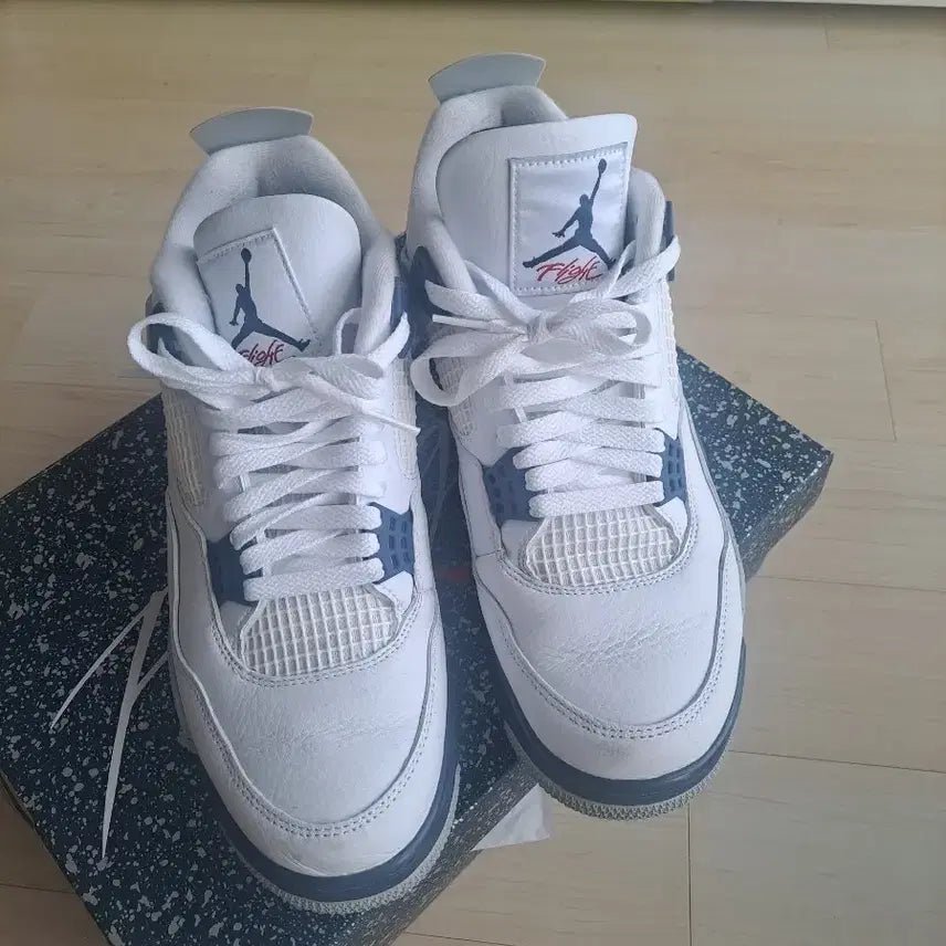 [BUNJANG] Nike Air Jordan 4 Retro Midnight Navy Sneakers / 나이키 에어조던 4 레트로 미드나잇네이비