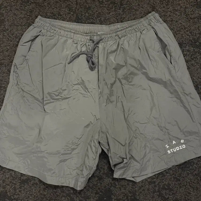 [BUNJANG] IAB Studio Woven Shorts Grey XL / (XL) 아이앱 스튜디오 우븐 쇼츠 반바지 그레이