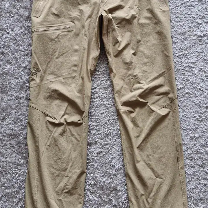 [BUNJANG] Arc'teryx Men's Gamma Pants (Size 32) / 아크테릭스  남성 감마 팬츠  32