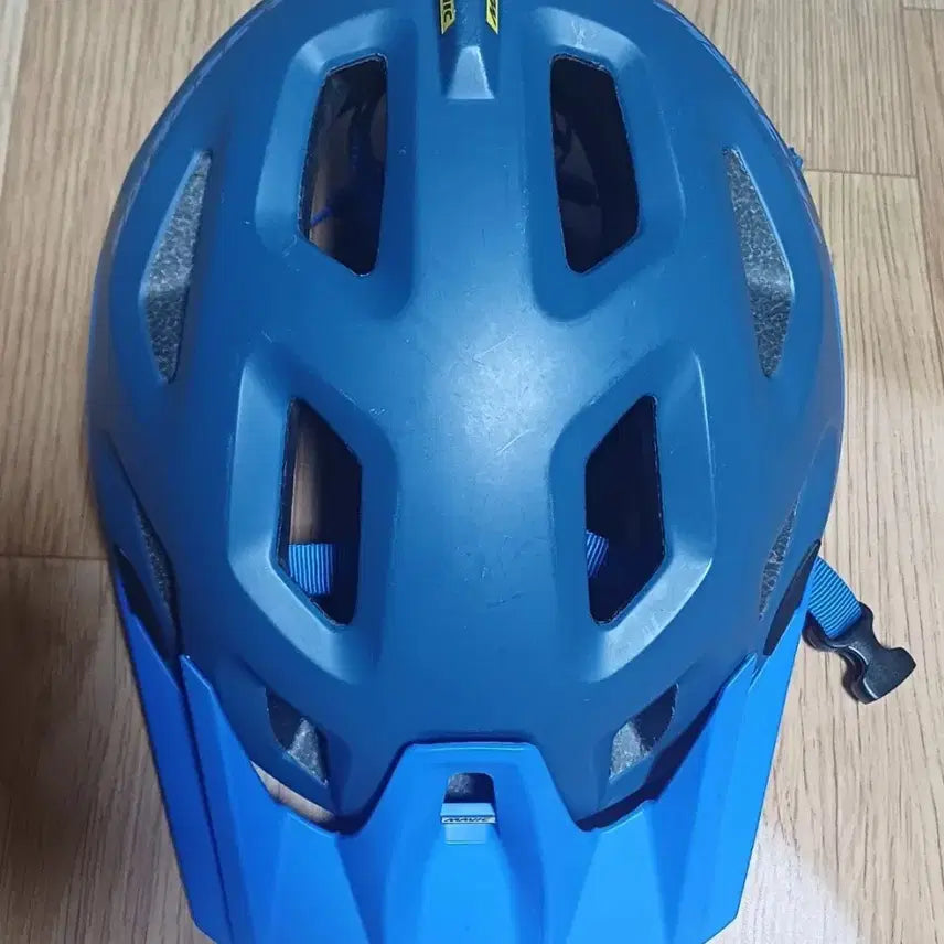 [BUNJANG] Mavic Crossride Bicycle Helmet Blue / 마빅 크로스라이드 자전거 헬멧 블루
