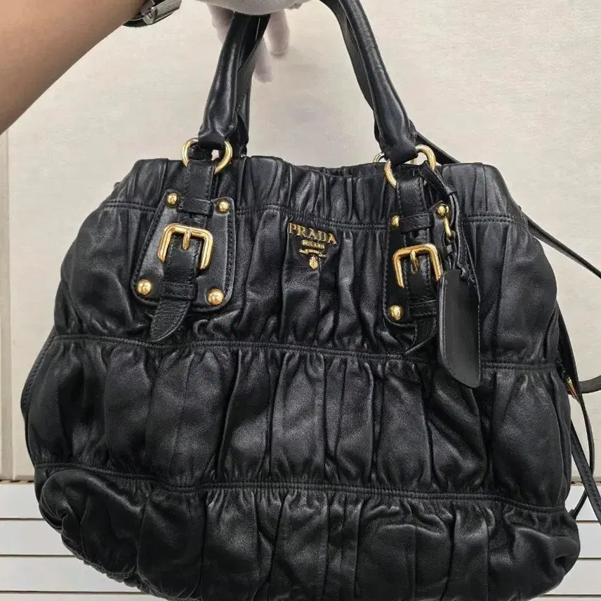 [BUNJANG] Prada Black Nappa Gaufre Leather Tote Bag / 정품 프라다 블랙 나파 고프레 토트백 양가죽