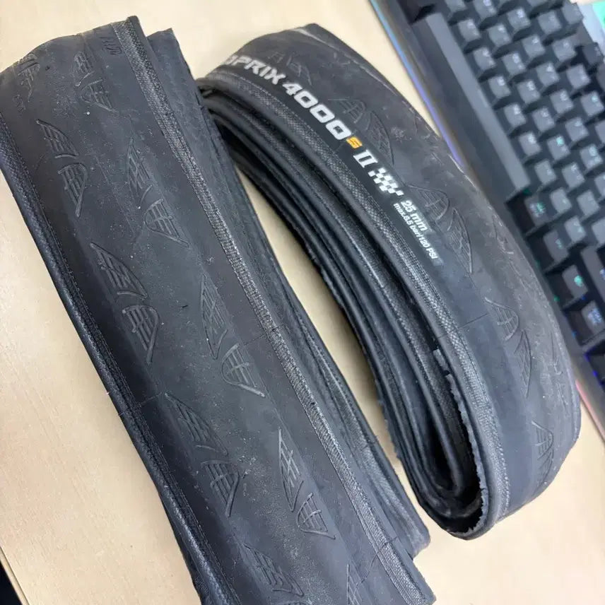[BUNJANG] Continental Grand Prix 4000 S II Clincher Tire 25c (Set of 2) / 컨티넨탈 로드 타이어 4000s 25c 사천성 두개