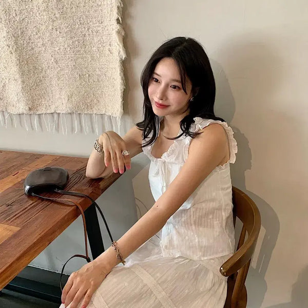 [BUNJANG] Nahnah Nah Ribbon Tie White Lace Camisole and Skirt Set / 나흐나흐 리본타이 투굿 비올라 화이트 레이스 나시 / 스커트