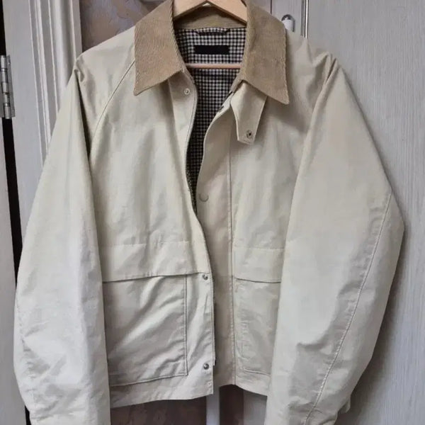 [BUNJANG] Uniqlo Utility Short Blouson Beige L / 유니클로 유틸리티 쇼트 블루종 L