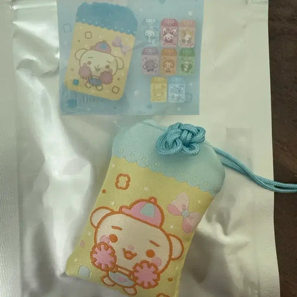 [BUNJANG] Hakkyuha Omamori Charm / 하뀨하 오마모리