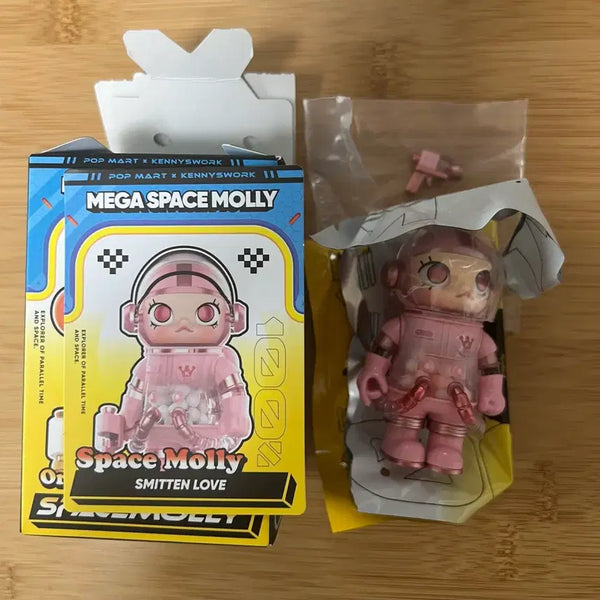 [BUNJANG] Pop Mart Mega Space Molly 100% Smitten Love Figure / 팝마트 메가 스페이스 몰리 100% 스미튼러브 피규어