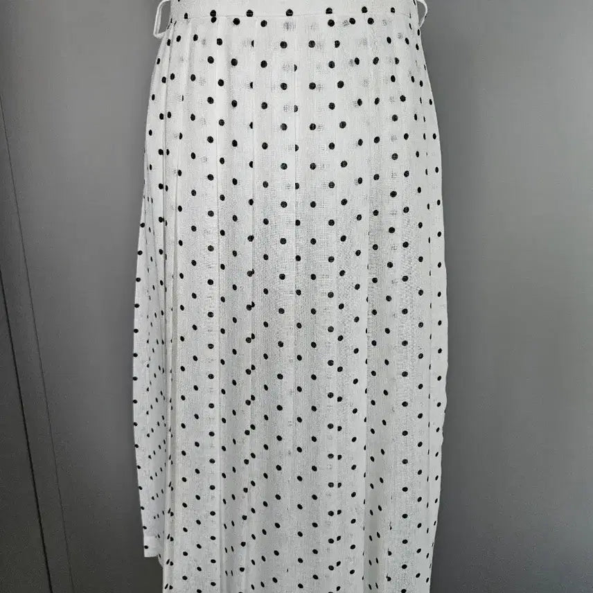 [BUNJANG] Dot Pleated Skirt / 도트 주름 스커트