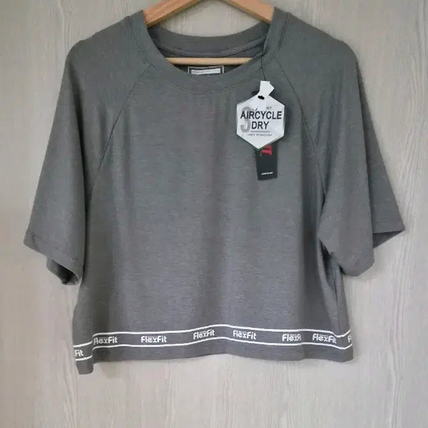 [BUNJANG] Women's Short Sleeve T-Shirt / 반팔티 새상품