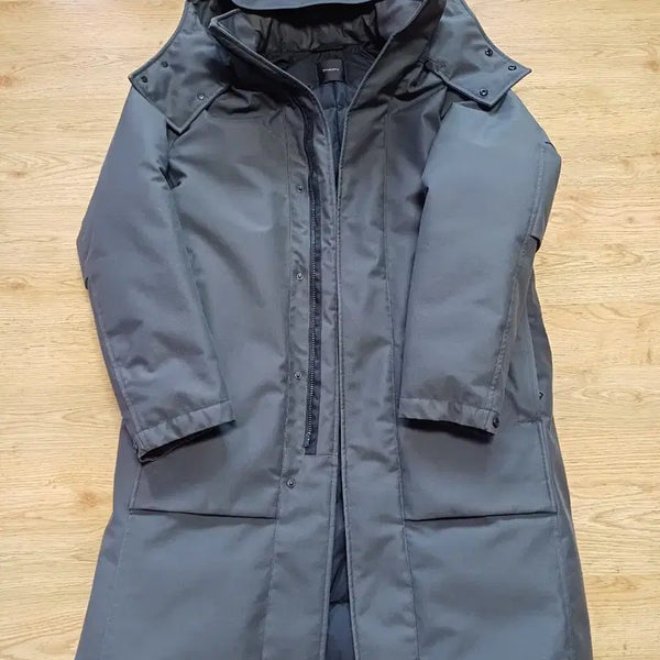 [BUNJANG] Theory Goose Long Padding Men's Size S (95-100) / 띠어리 구스롱패딩 신세계센텀 한글택 정품!남자S사이즈95~100!상태좋음