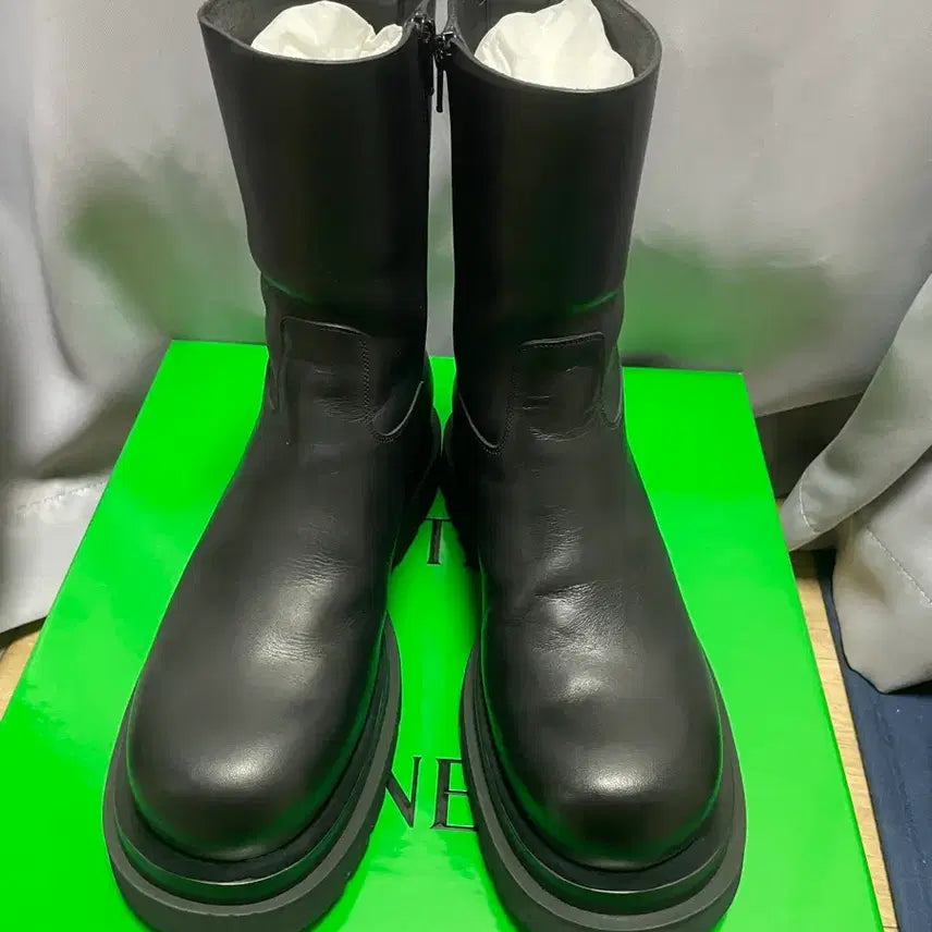 [BUNJANG] Bottega Veneta Lug Boots Black / 보테가베네타 러그 부츠 블랙 43 판매