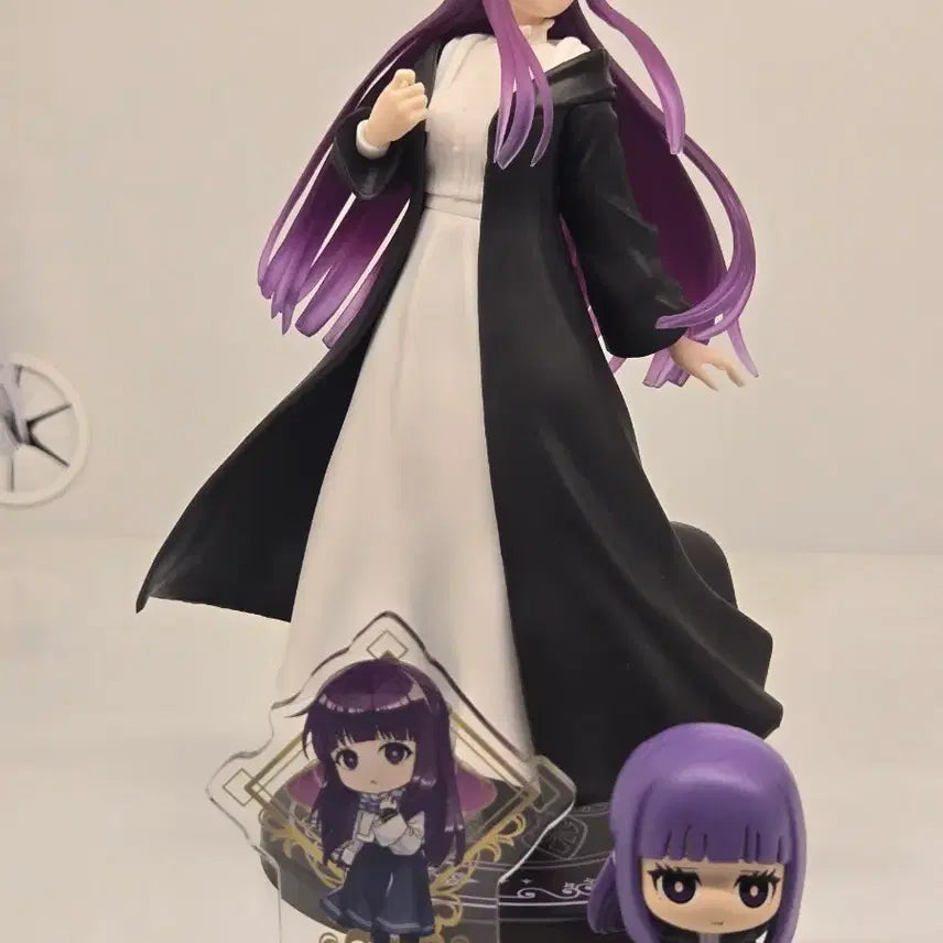 [BUNJANG] Frieren: Fern Coreful Figure (Open Box, Minor Base Damage) / 장송의 프리렌 페른 코어풀 피규어