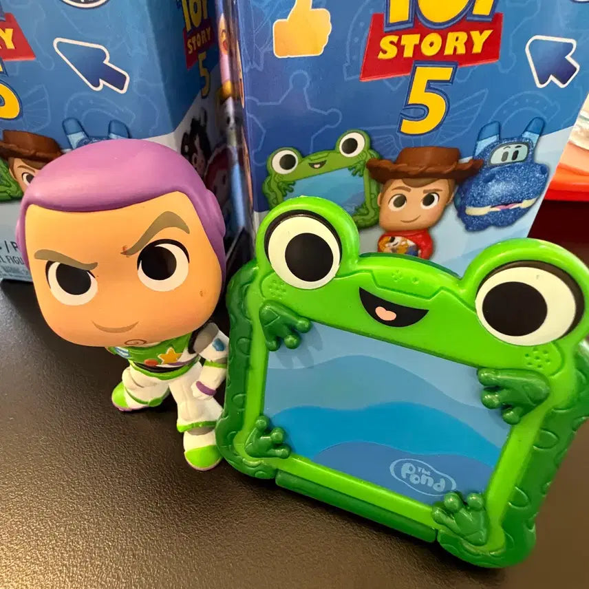 [BUNJANG] Funko Toy Story 5 Figures (Lilypad + Buzz) Bundle Set / 펀코 토이스토리5 피규어(릴리패드+버즈) 일괄