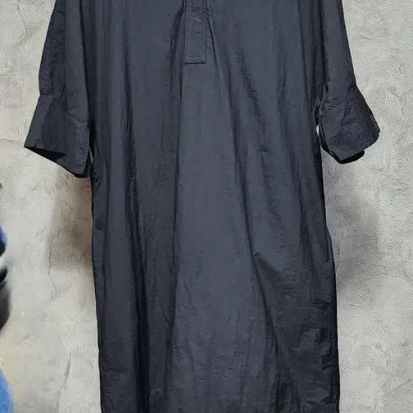 [BUNJANG] Olivia Lauren Black V-Neck Puff Sleeve Long Dress / 올리비아 로렌원피스