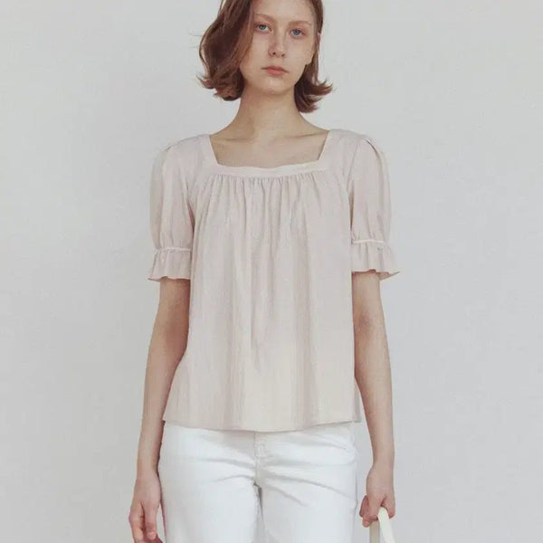 [BUNJANG] Eloju Lemier Shirring Blouse (Baby Pink) / 엘로주 르미에 셔링 블라우스(베이비 핑크)