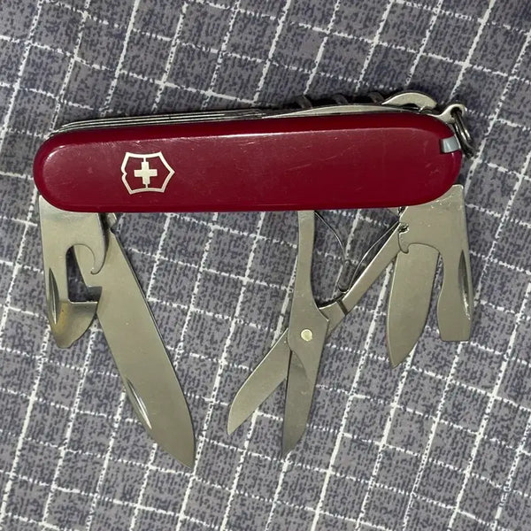 [BUNJANG] Victorinox Climber Medium Multitool Red / 빅토리녹스 클라이머 미디움멀티툴 레드 맥가이버칼
