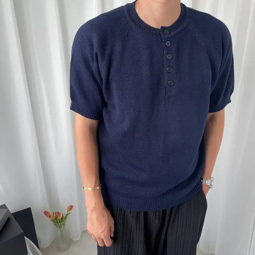 [BUNJANG] Men's Navy Short-Sleeve Knit Button-Up Shirt / 남자 네이비 4버튼 반팔 니트