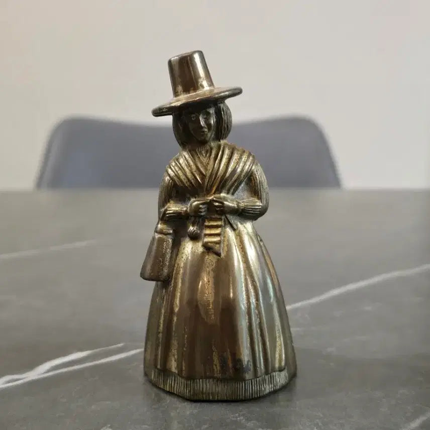 [BUNJANG] Vintage British Brass Lady Bell / 빈티지 영국 황동 레이디 벨