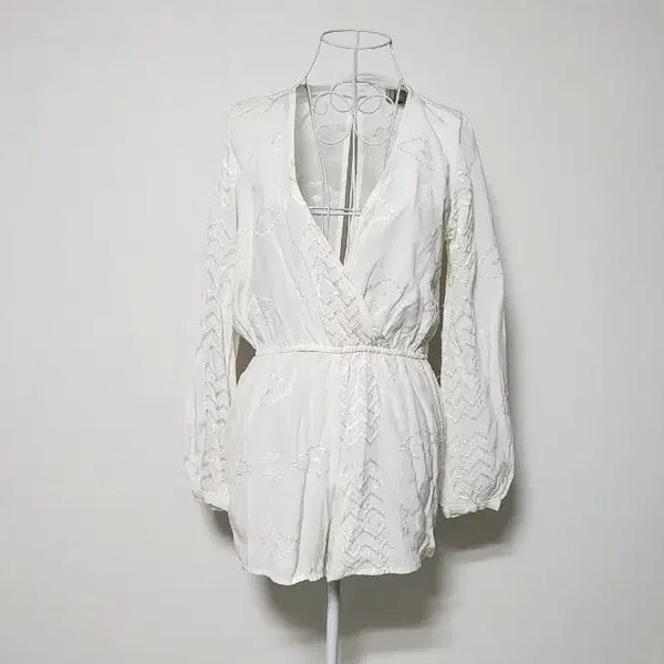 [BUNJANG] LIV Rayon Jumpsuit / LIV Rayon jumpsuit 레이온 점프수트 쇼츠 원피스