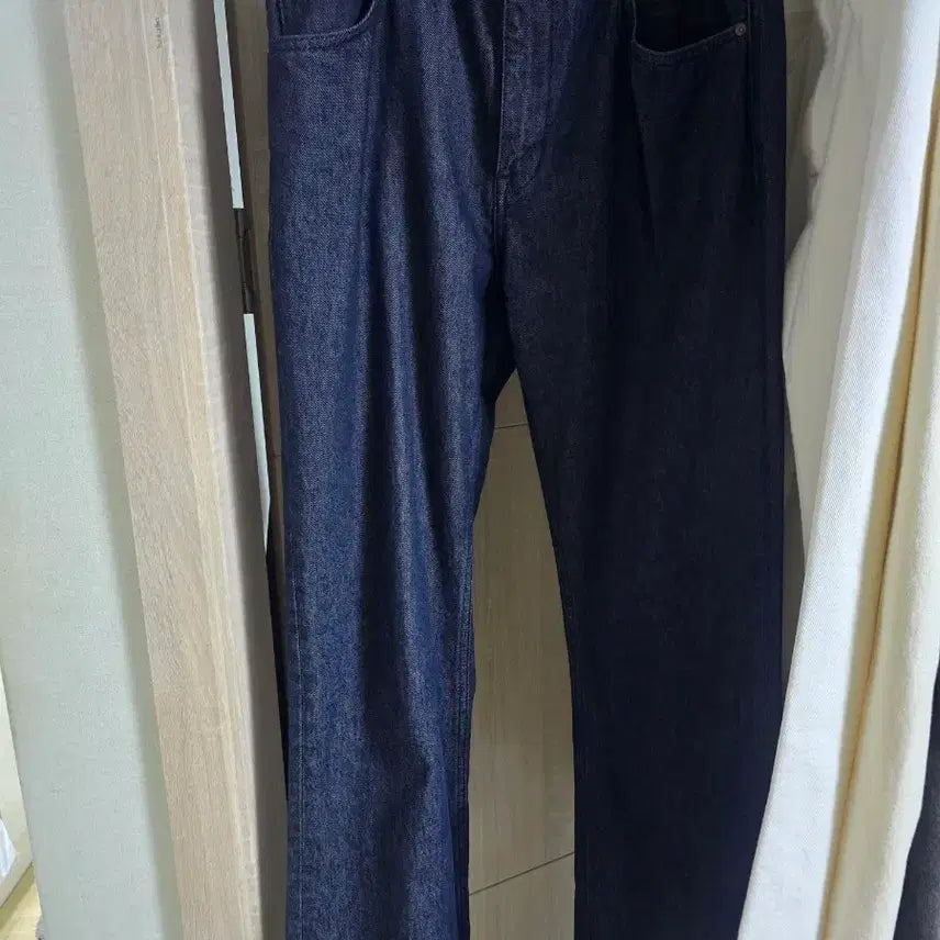[BUNJANG] Zara x Disney Flare Denim Indigo / 자라 x 디즈니 플레어데님 인디고