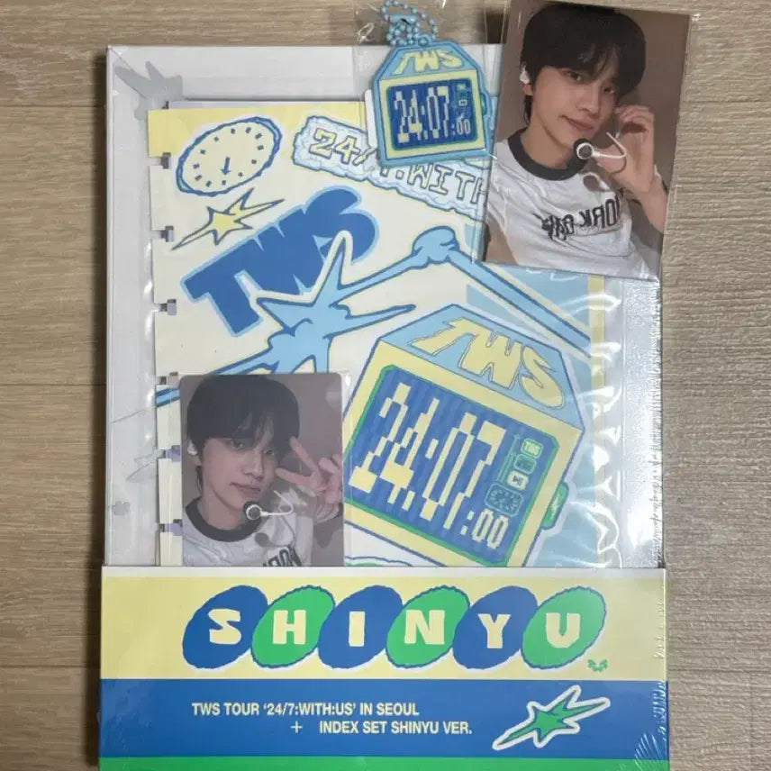 [BUNJANG] TWS Concert Index Set ShinYoo Sealed Photocard Set + PVC Keyring / 투어스 콘서트 인덱스 세트 미개봉 신유(특전포함)