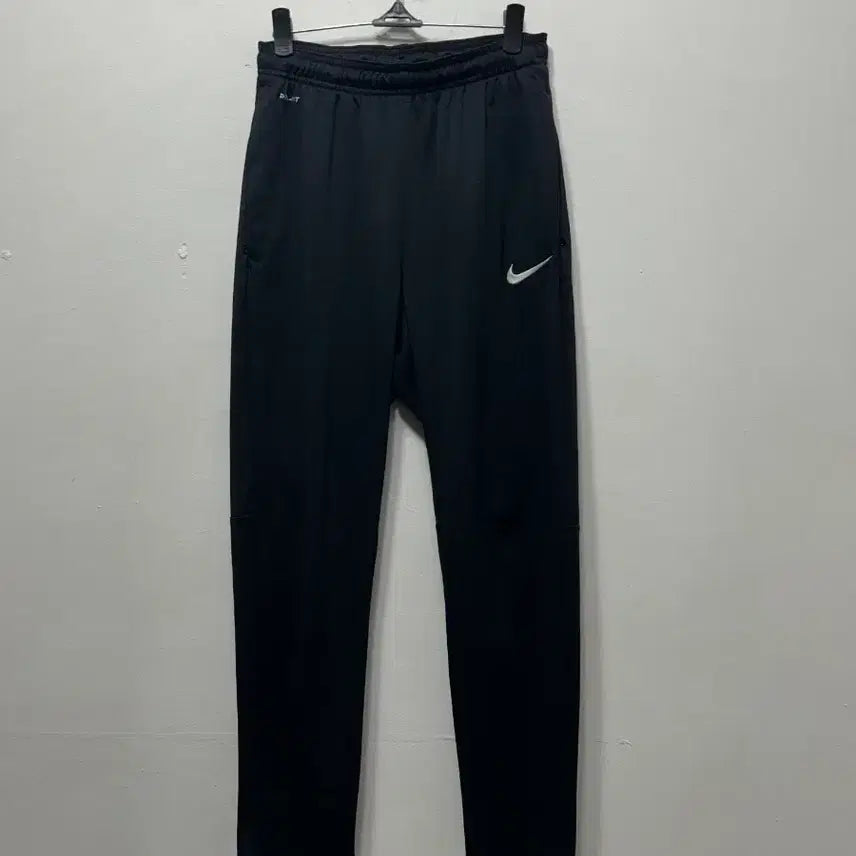[BUNJANG] Nike Dri-FIT Black Training Pants XL / 나이키 드라이핏 블랙 트레이닝 바지 XL /70