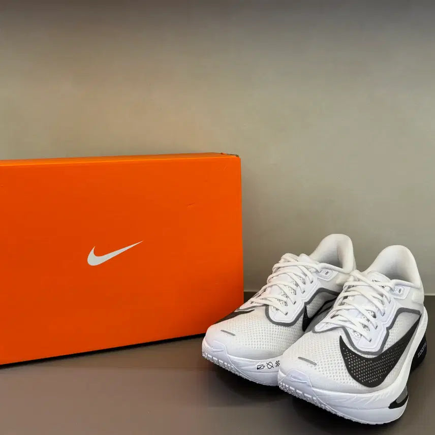[BUNJANG] Nike Zoom Fly 6 White Smoke Grey Sneakers / 나이키 줌 플라이 6 화이트 스모크 그레이 스니커즈