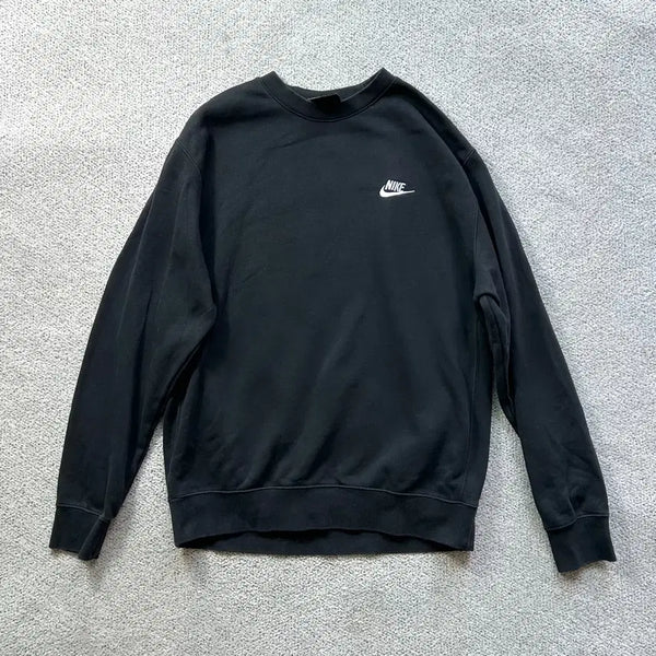 [BUNJANG] Nike Embroidered Logo Boxy Fit Crewneck Sweatshirt Black L / 나이키 자수로고 박시핏 라운드 맨투맨 블랙 L 100