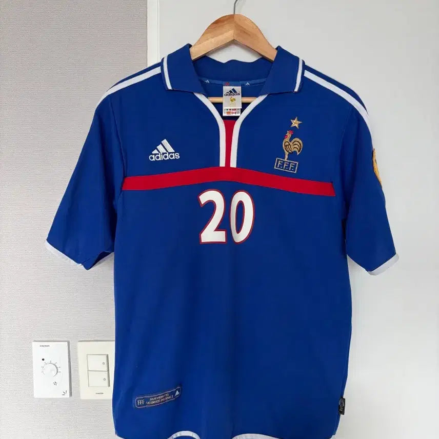 [BUNJANG] France National Football Team 2000 Home Trezeguet Jersey / [m] 프랑스 홈 유로 2000 트레제게