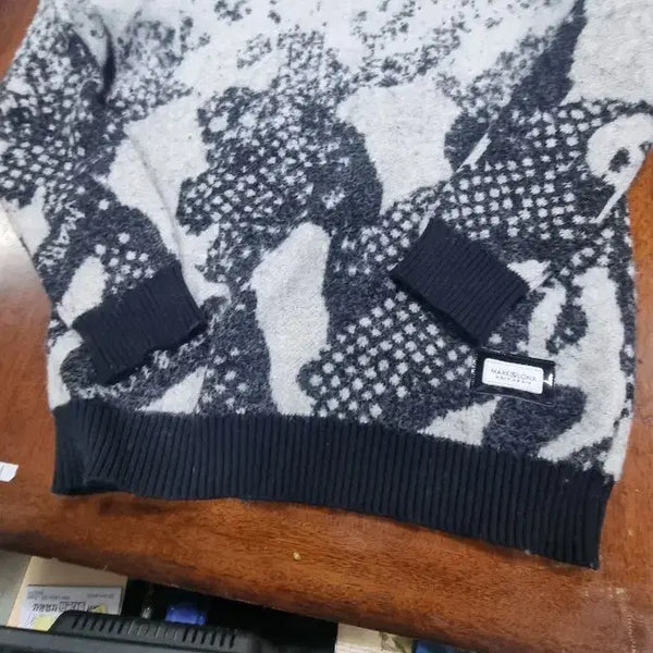 [BUNJANG] Mark Yonona Round Knit T-Shirt / 마크얀로나 라운드 니트 티셔츠
