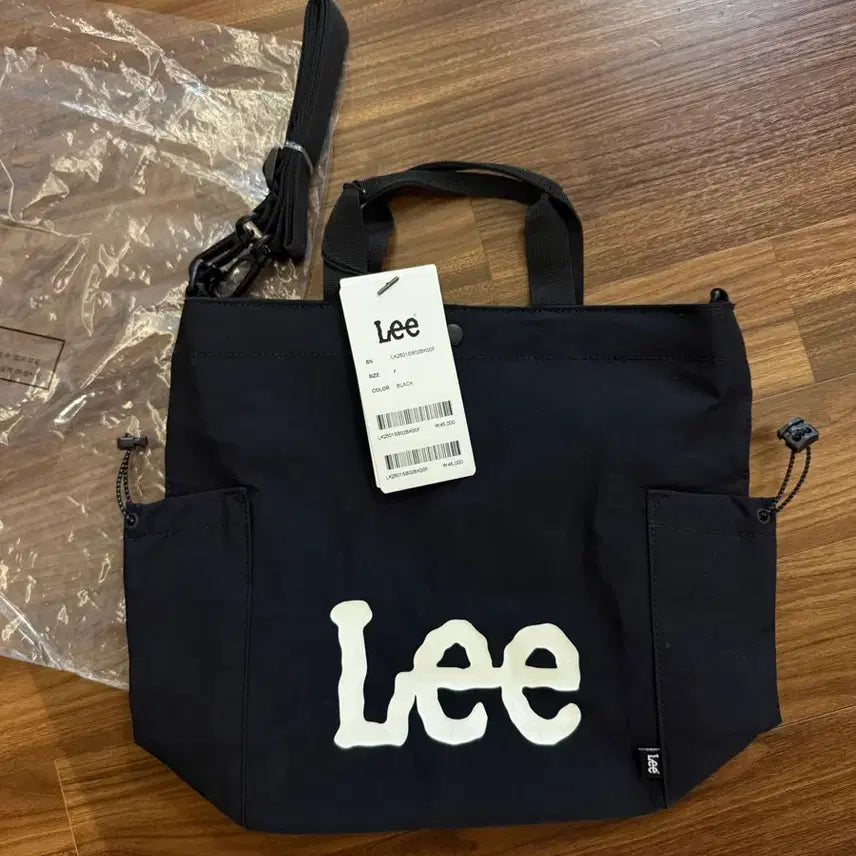 [BUNJANG] Lee Black Crossbody Bag / Lee 리 크로스백 검정  / 보조가방 / 미니백
