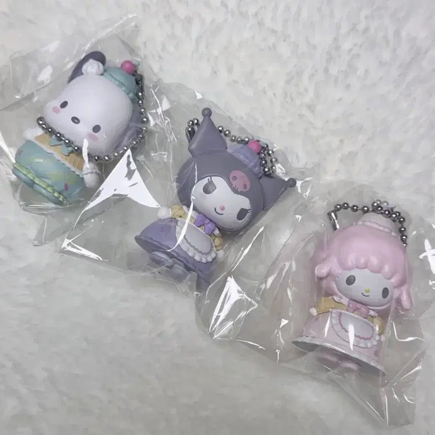 [BUNJANG] Sanrio Dreamy Ice Cream Parlor Series Random Keyring / 산리오 드리미 아이스크림 파를러 시리즈 랜덤 키링