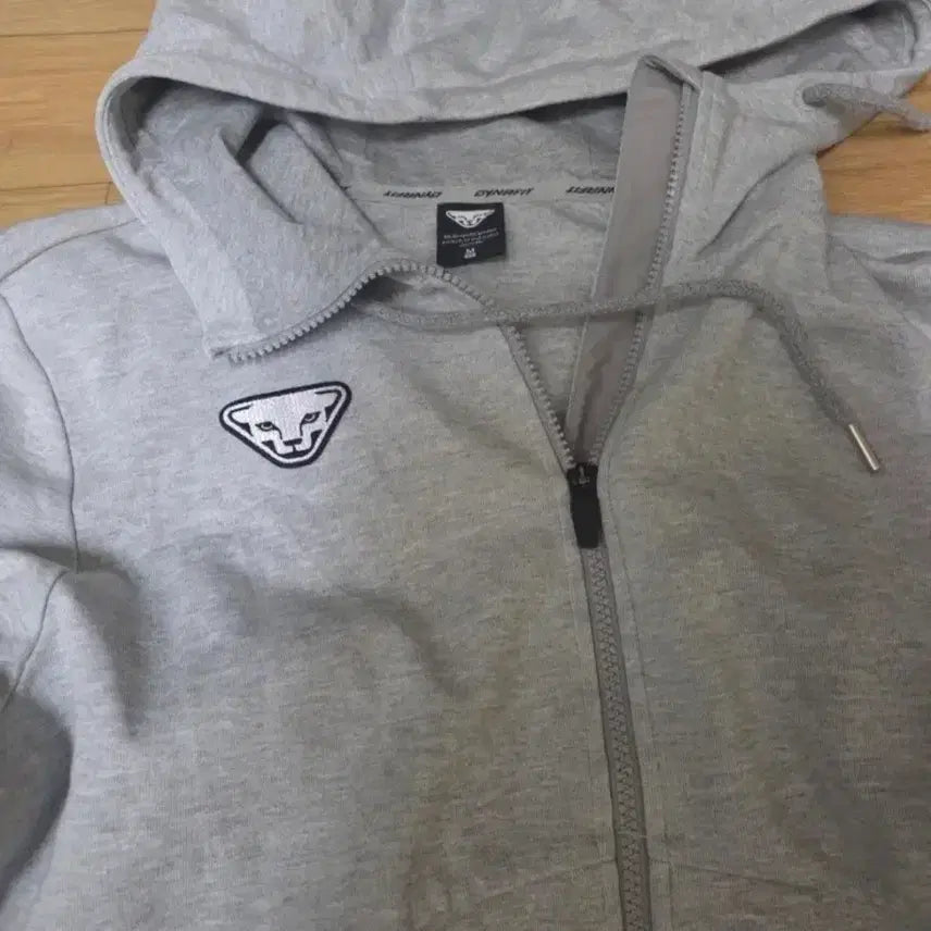 [BUNJANG] Dynafit Grey Hooded Zip-Up Jacket (M / 95-100) / 다이나핏 후드집업 그레이 M 95-100  남여공용