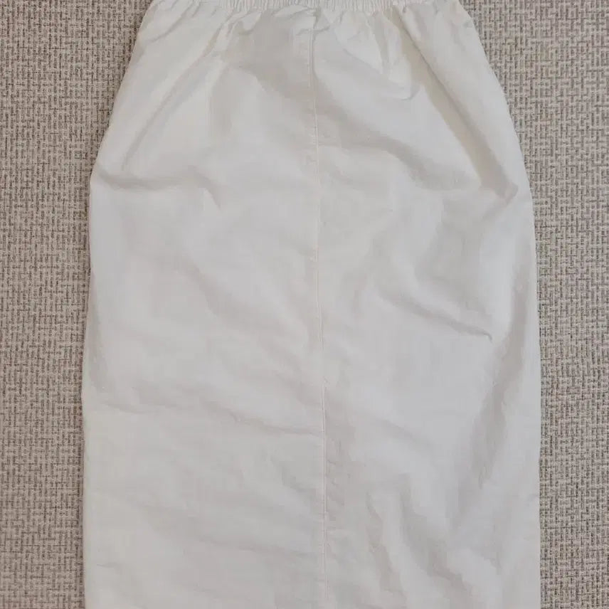[BUNJANG] Mango Many Please White Skirt Size 2 / 망고매니플리즈  스커트 화이트 2사이즈