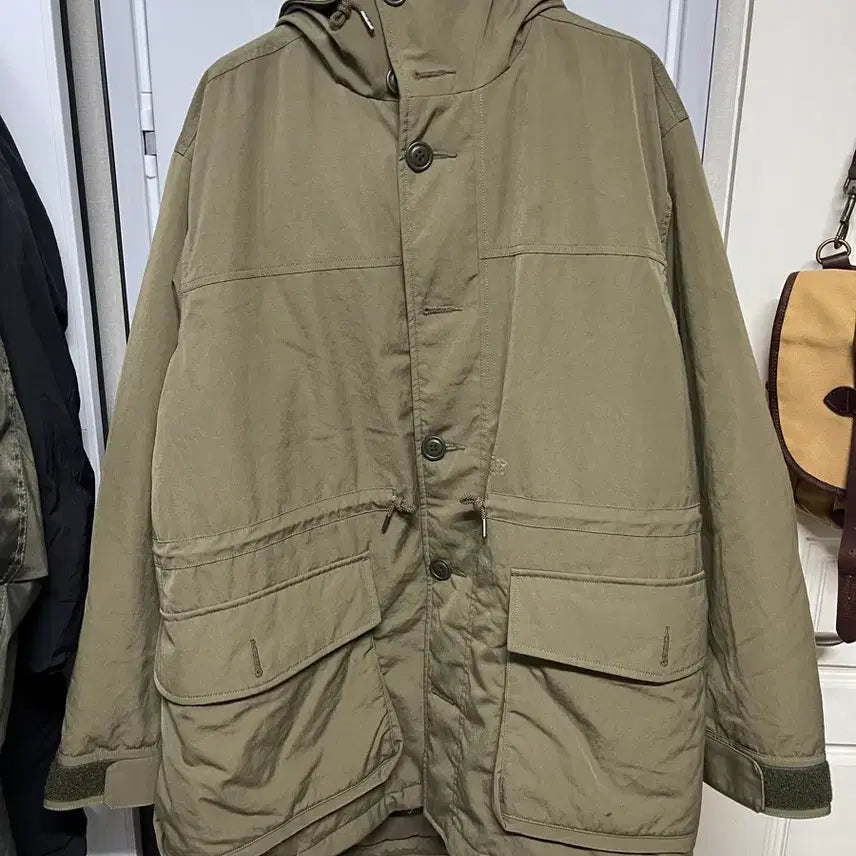 [BUNJANG] Snow Peak Japan Line Down Coat Olive L / 스노우피크(snowpeak) 오리지널 재팬라인 다운코트 올리브 L