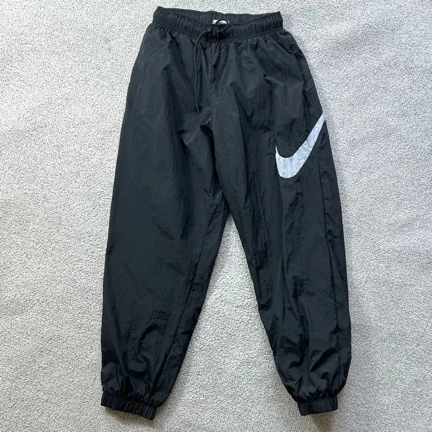 [BUNJANG] Nike Women's Big Swoosh Nylon Woven Jogger Pants / 나이키 여성 나일론 빅스우시 우븐 조거팬츠 S