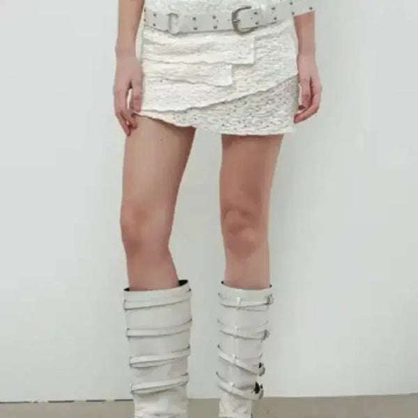 [BUNJANG] Seric Wave Frill Skirt - White Lace Punching Eyelet Mini / 세릭 웨이브 프릴 스커트 프릴 미니 펀칭 아일렛 화이트 레이스