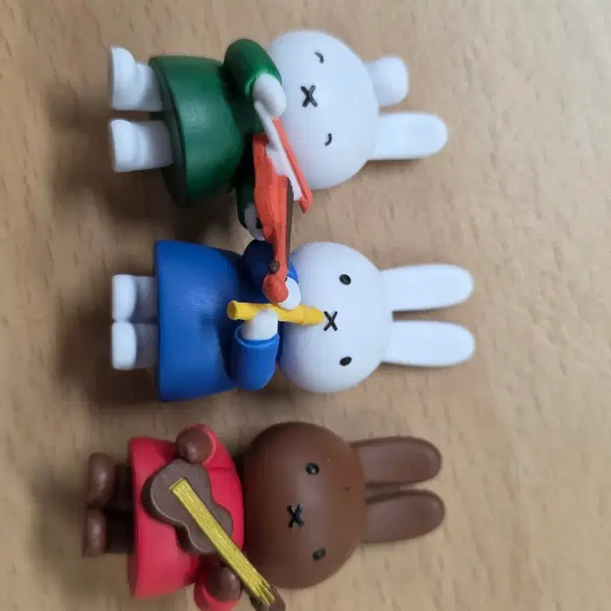 [BUNJANG] Miffy Music Band Figure Gacha Set of 3 / 미피 음악대 피규어 가챠 3종 일괄